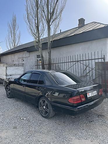кочкор авто: Mercedes-Benz : 1999 г., 3.2 л, Автомат, Бензин, Вэн/Минивэн — 6