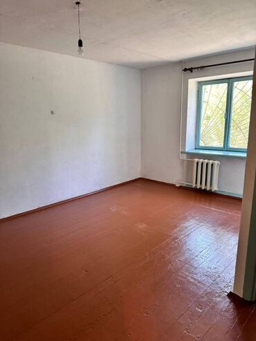 Продажа квартир: 1 комната, 32 м², 104 серия, 1 этаж, Старый ремонт