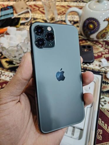 Apple iPhone: IPhone 11 Pro, 64 GB, Yaşıl, Face ID