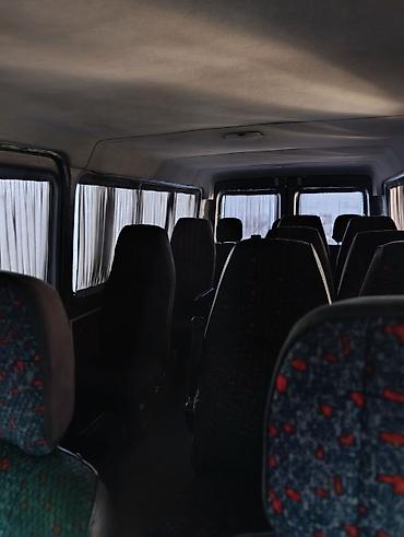 Автобусы и маршрутки: Автобус, Mercedes-Benz, 2003 г., 2.2 л, до 15 мест — 8