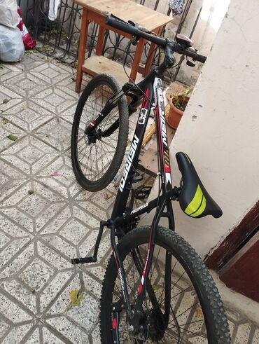 Şəhər velosipedləri: İşlənmiş Şəhər velosipedi Merida, 26", sürətlərin sayı: 7
