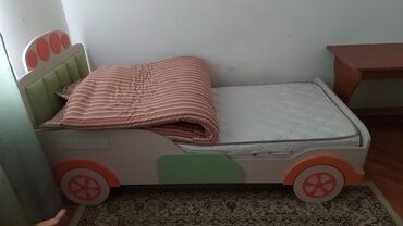 hava dosekleri: Usaq carpayisi.
Qiymet 90 azn 
Unvan Ehmedli.
Vesile🌹9226