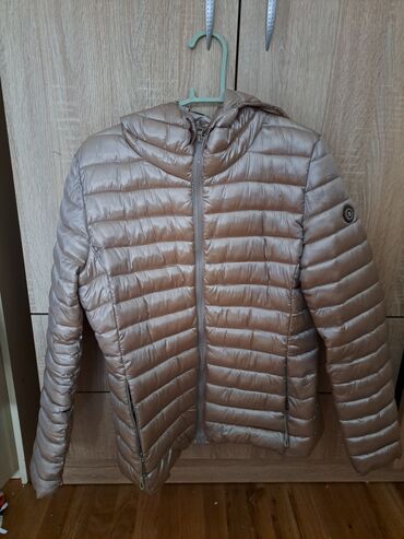 zimske jakne bershka: 2XL (EU 44), Sa postavom