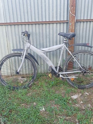 velosipet 28: Şəhər və yüngül off-road üçün dağ velosipedi - Rəng: boz - Çərçivə — 1