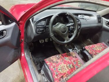 бак топливной: Хэтчбек Daewoo Lanos, 5 дверей, красный цвет . сатылат или алмашам РФ