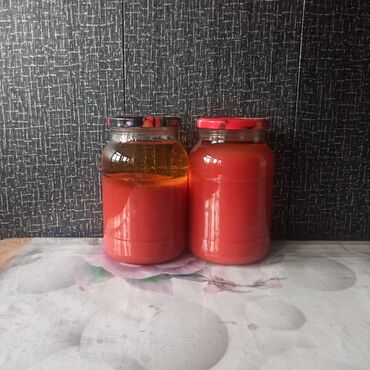 помидор огурцы: Натуральный томатный сок из розовых помидоров.
Есть объем