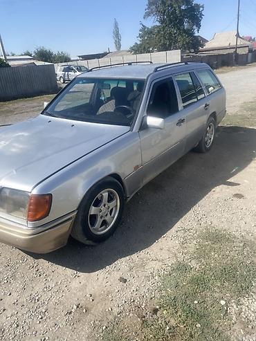 багажник мерседес 210: Mercedes-Benz W124: 1994 г., 2 л, Механика, Дизель, Универсал — 1