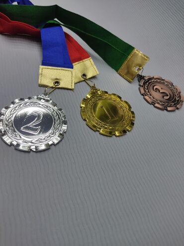 кубок медали: Медали Железные Медаль Кубок медаль кубок Кубки медали