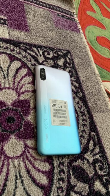 мобильные телефоны кнопочный: Xiaomi, Mi 9, Новый, 32 ГБ, цвет - Синий, 2 SIM