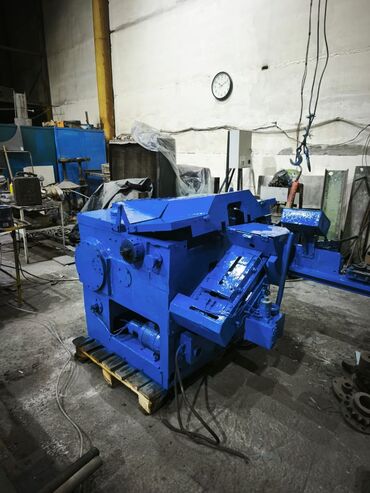 Другое оборудование для бизнеса: Продаю станок — 10