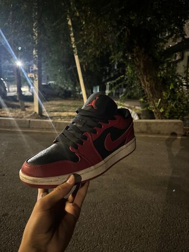 жорданы кроссовки: Мужские кроссовки, 40, Air Jordan, Новый, цвет - Черный