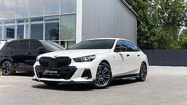 aion a60: BMW 5 series: 2024 г., 2 л, Автомат, Бензин, Седан — 1