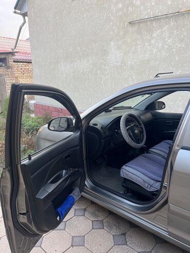 Kia: Kia Morning: 2010 г., 1 л, Автомат, Бензин, Хэтчбэк — 7