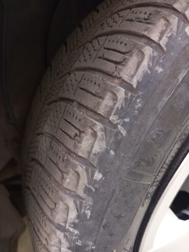 r13 зимний: Зимние шины 185/60 R15 липучка - Тип: бескамерные (tubeless) -