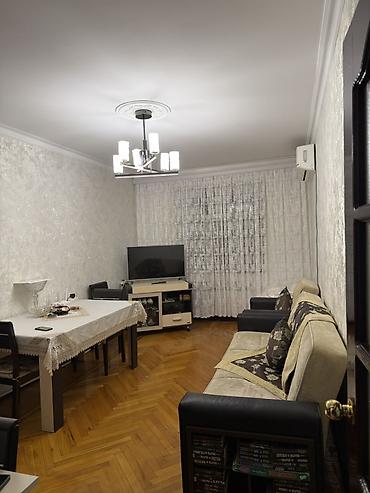 Köhnə tikili: Bakı, 3 otaqlı, Köhnə tikili, m. Neftçilər, 50 kv. m — 1