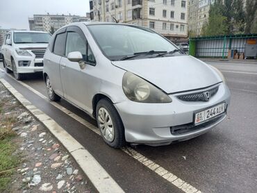 Honda: Honda Fit: 2003 г., 1.3 л, Вариатор, Бензин, Хэтчбэк