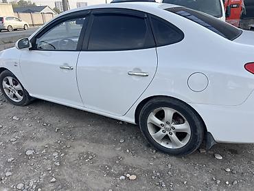 Hyundai Avante: 2009 г., 1.6 л, Автомат, Бензин, Седан