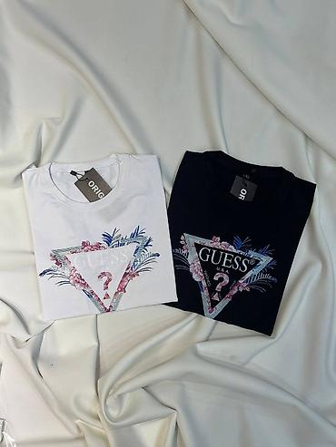 Majice: Men's T-shirt Guess, bоја - Crna — 6