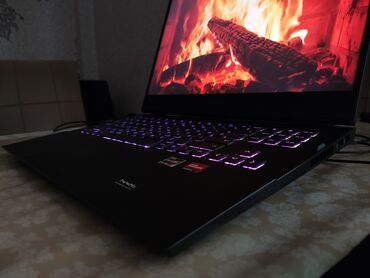 Noutbuk və netbuklar: AMD Ryzen 7, 16 GB, 16 "