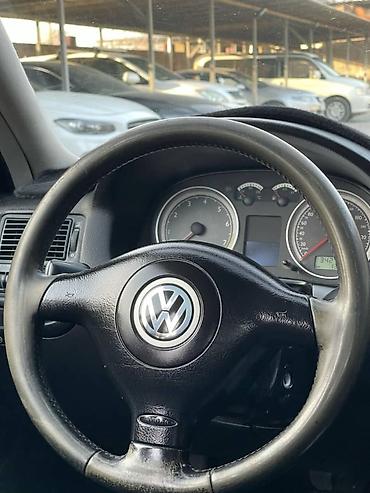 Volkswagen: Volkswagen Bora: 2001 г., 2 л, Автомат, Газ, Седан — 12