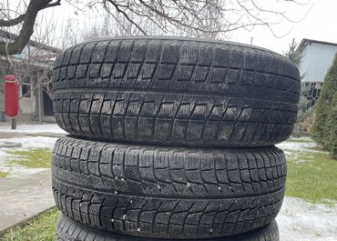 продаю резину на 14: Шины 195 / 60 / R 15, Зима, Б/у, Пара, Легковые, Китай, Dunlop