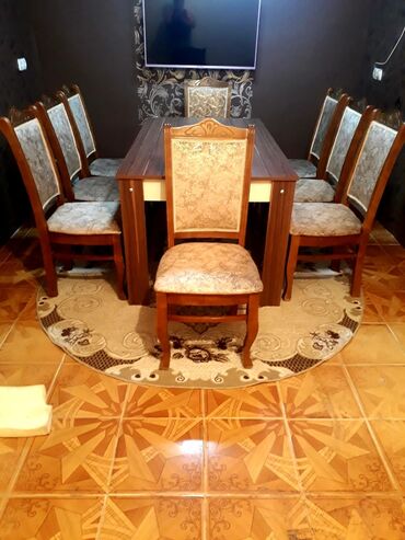 embawood stol stul: Qonaq otağı üçün, Dördbucaq masa, 8 stul