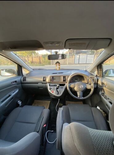 Toyota: Toyota WISH: 2003 г., 1.8 л, Автомат, Бензин, Универсал — 10