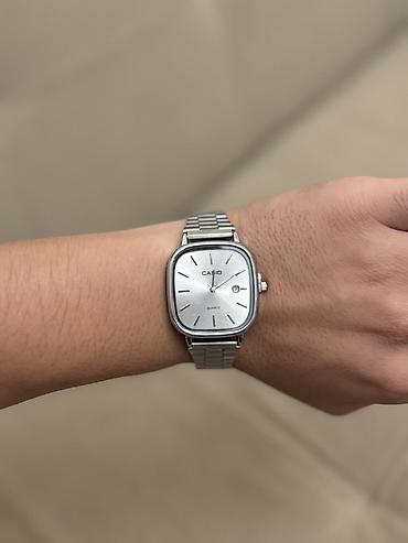 Yeni, Qol saatı, Casio, rəng - Gümüşü