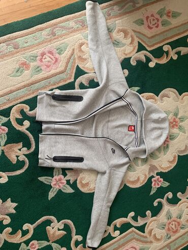 Толстовки: Мужская толстовка, M (EU 38), Nike, Б/у, цвет - Серый, Самовывоз