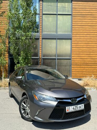 авто в рассрочку без первоначального взноса: Toyota camry 2016 Гибрид