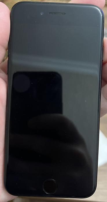 Apple iPhone: IPhone SE 2020, 128 GB, Qara, Barmaq izi — 8