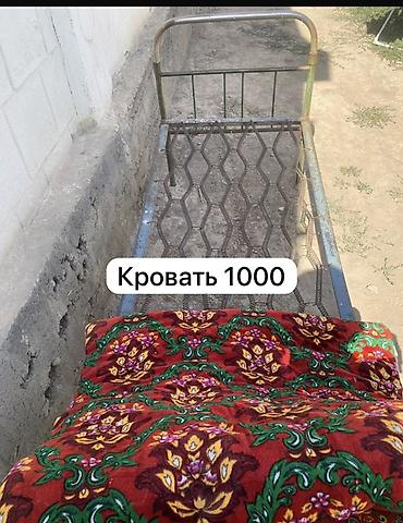 Стенки-шкафы: Продаются предметы мебели и утвари: - Кухонная стенка — 10000. Темный — 4