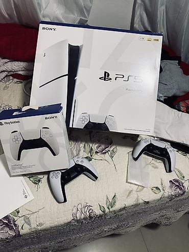 fifa 26 disk: Sony PlayStation 5 (PS5) konsolu + DualSense idarəetmə pultu — 1