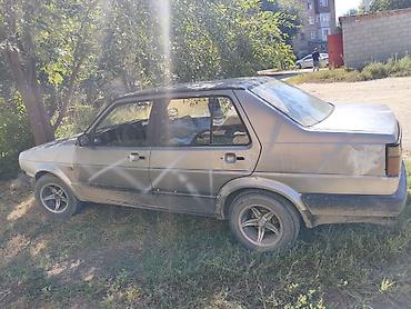 cl9 cl7: Volkswagen Jetta: 1989 г., Седан — 5