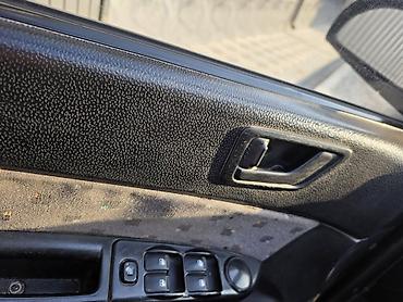 Транспорт: Hyundai Getz: 2004 г., 1.4 л, Механика, Бензин, Хэтчбэк — 4
