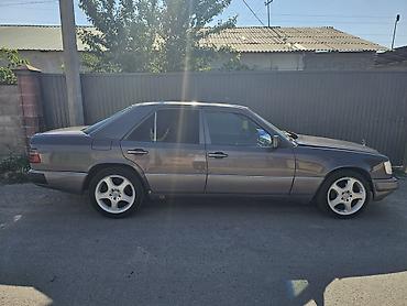 bud e9: Mercedes-Benz E-Class: 1991 г., 2.3 л, Механика, Бензин, Седан — 3