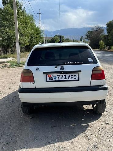 wolksvagen vento: Volkswagen Golf: 1992 г., 1.8 л, Механика, Хэтчбэк — 8
