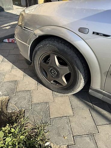 Колеса в сборе: Opel üçün 14" təkər diskləri və şinlər - Disklər: 4 cıvata, 5 şüalı — 2