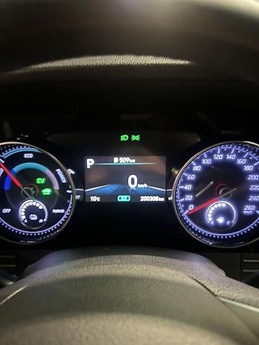gra: Hyundai Grandeur: 2021 г., 2.4 л, Автомат, Гибрид, Седан — 2