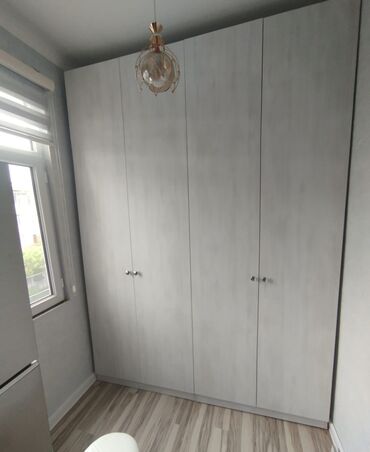 Mətbəx mebeli: Ağ rəngdə olan mətbəx mebeli dəsti. Qaz plitəsi və aspirator üçün — 7