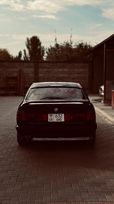 ск 8: BMW 5 series: 1989 г., 2.5 л, Механика, Бензин, Седан — 4