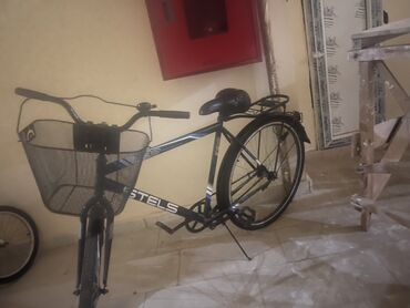 купить горный велосипед недорого: İşlənmiş Şəhər velosipedi Stels, 28", sürətlərin sayı: 7, Ünvandan götürmə
