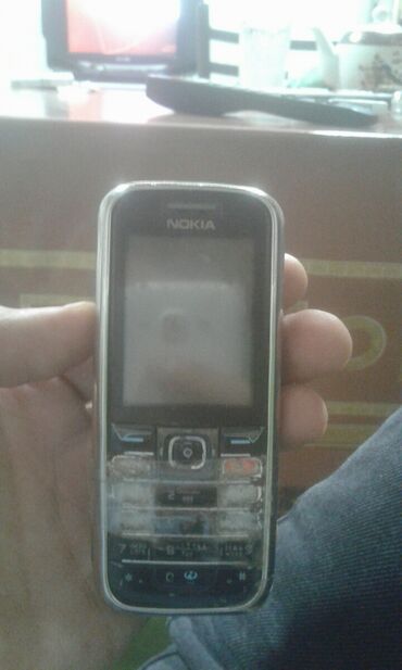 ayfon 4 s: Nokia 6220 Classic, 2 GB, rəng - Qara, Düyməli