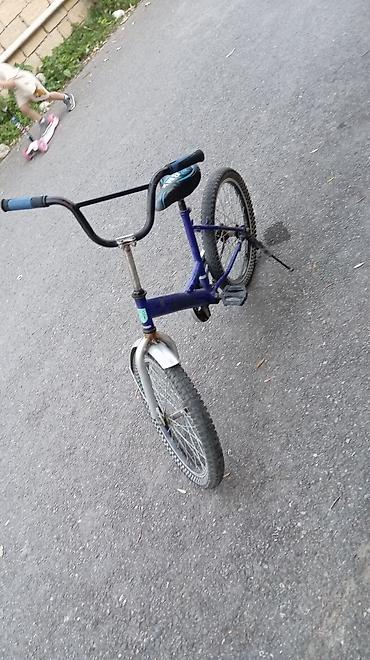 Velosipedlər: Uşaq/BMX tərzli velosiped - Rəng: tünd mavi gövdə, metal rəngli ön — 2