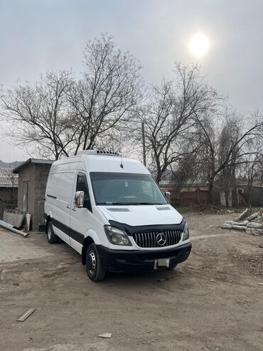 продаю спринтер холодильник: Mercedes-Benz Sprinter: 2008 г., 2.2 л, Механика, Дизель, Фургон