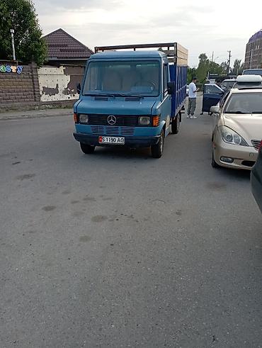 124 e500: Грузовой автомобиль Mercedes-Benz (бортовой/фургон открытого типа) — 1