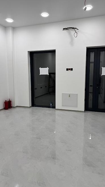 bakixanovda: Satılır: Vitrinli obyekt (ofis/mağaza/servis sahəsi) Xüsusiyyətlər — 7