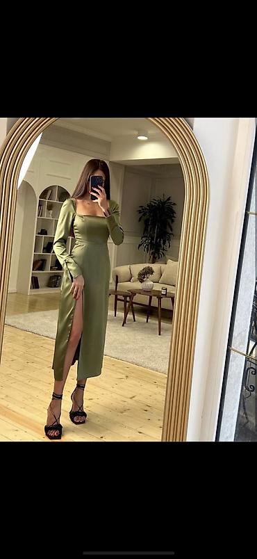 тенга: Продаю красивое платье в цвете хаки/оливковый 💚 Платье собственного — 1