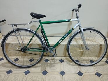 велосипеды от 1 года: Şəhər velosipedi 28", sürətlərin sayı: 1