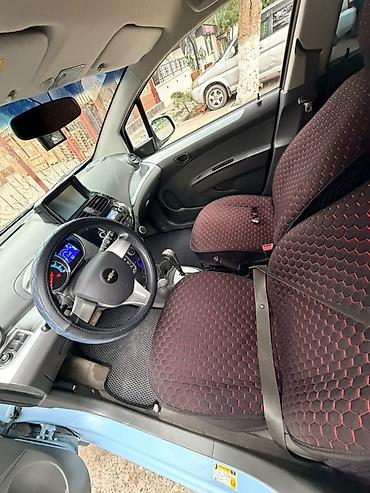 ващ 2109: Chevrolet Spark: 2015 г., 1 л, Автомат, Бензин, Хэтчбэк — 3
